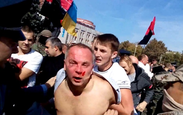 Несколько тысяч человек собралось на Владимирской горке в Киеве: прибыли нардепы от "Оппоблока" Новинский и Шуфрич (Обновлено) - Цензор.НЕТ 8393