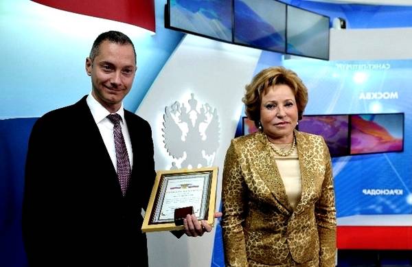 Порошенко уволил Ложкина с должности своего советника - Цензор.НЕТ 4121