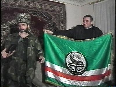 Суд арестовал чеченских боевиков, напавших с ножом на одесских журналистов - Цензор.НЕТ 4264